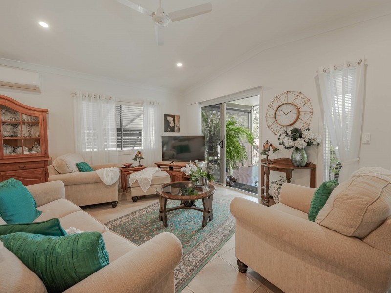 5 Saturn Street, Russell Island QLD 4184