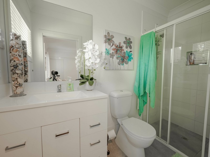 5 Saturn Street, Russell Island QLD 4184