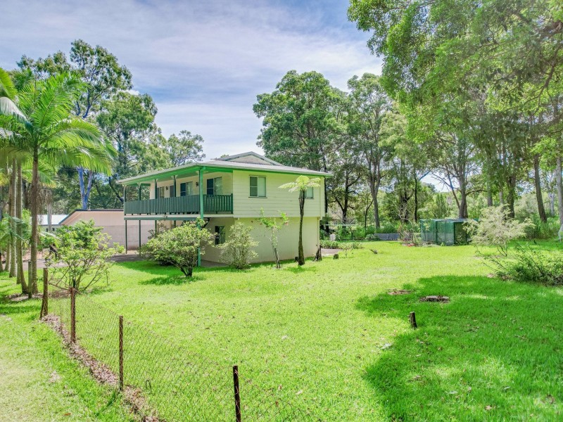 13-15 Pookanaha Street, Russell Island QLD 4184