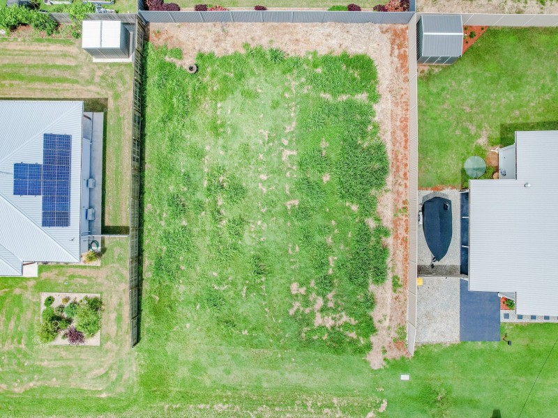 8 Grevillea Street, Russell Island QLD 4184