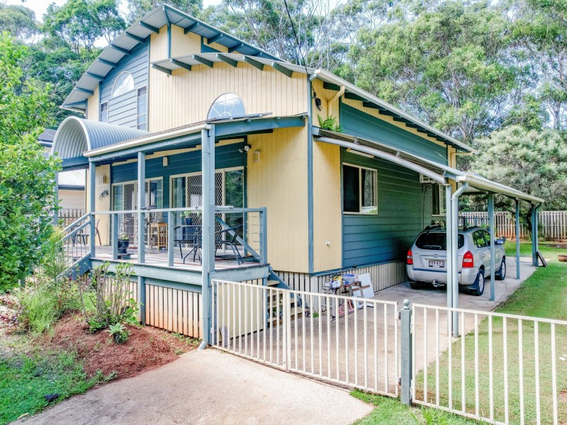 28 Kurrajong Road, Russell Island QLD 4184