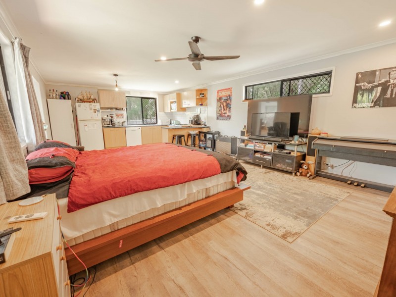 Russell Island QLD 4184