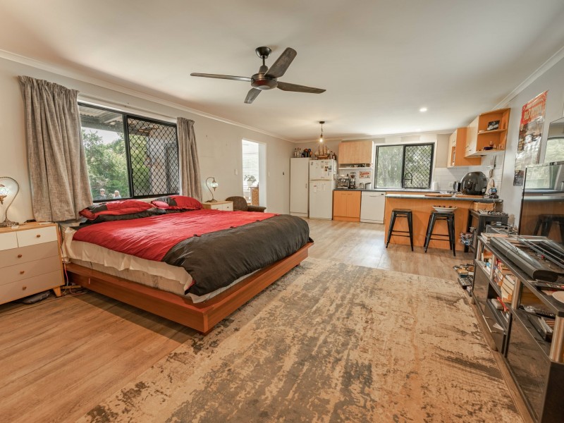 Russell Island QLD 4184