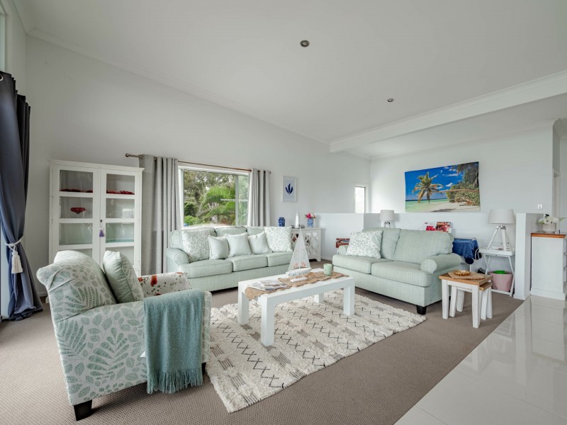 4 Hogan Court, Russell Island QLD 4184