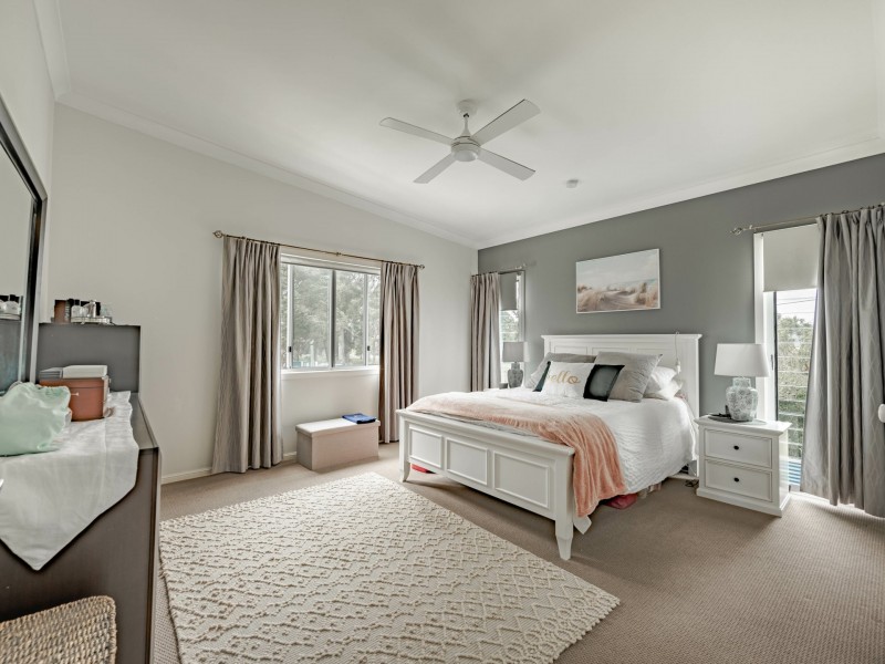 4 Hogan Court, Russell Island QLD 4184