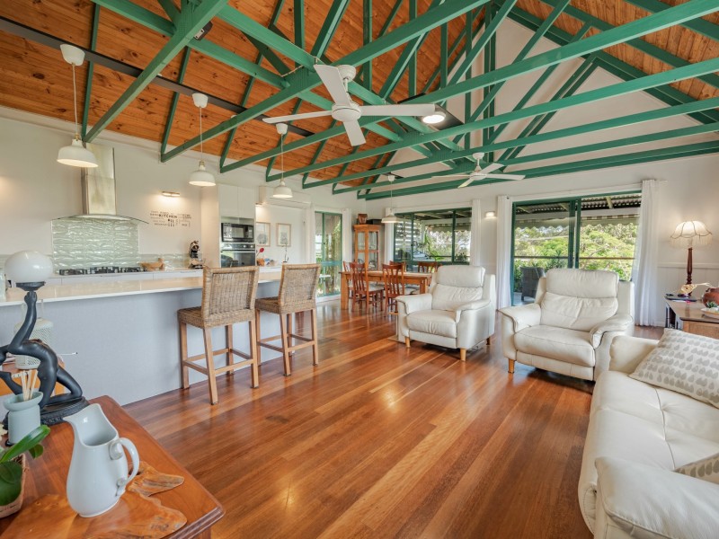 53 Deenya Parade, Russell Island QLD 4184