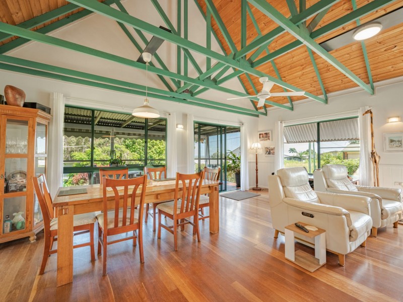 53 Deenya Parade, Russell Island QLD 4184