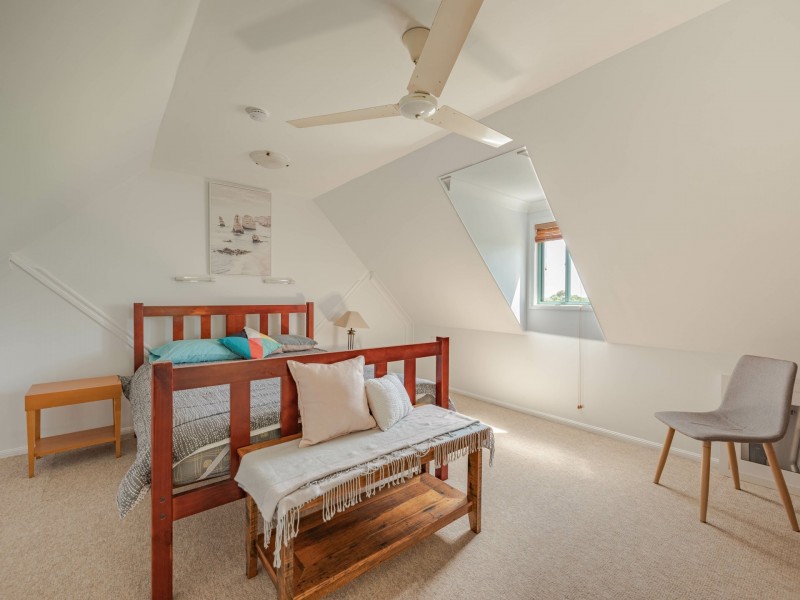 114 Channel Street, Russell Island QLD 4184