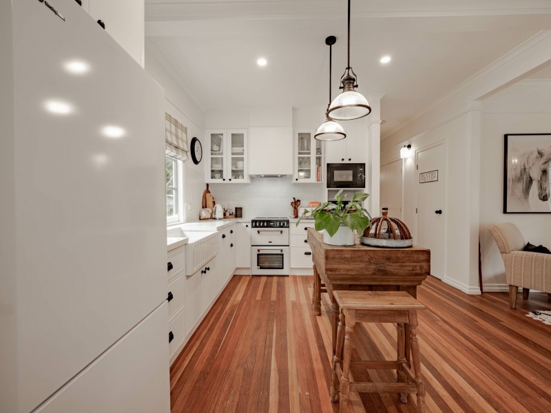 29 Fern Tce, Russell Island QLD 4184