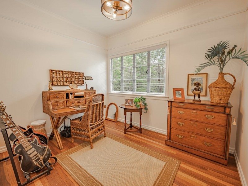 29 Fern Tce, Russell Island QLD 4184