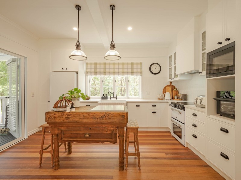 29 Fern Tce, Russell Island QLD 4184