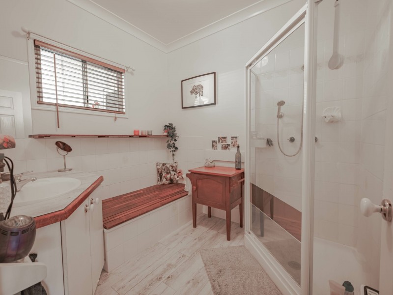 84 Channel Street, Russell Island QLD 4184