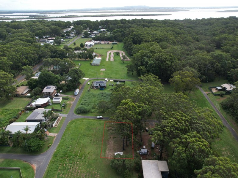8 Sunkist Street, Russell Island QLD 4184