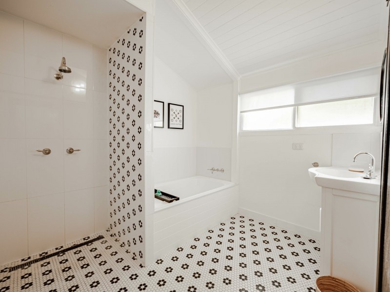 117 Canaipa Point, Russell Island QLD 4184
