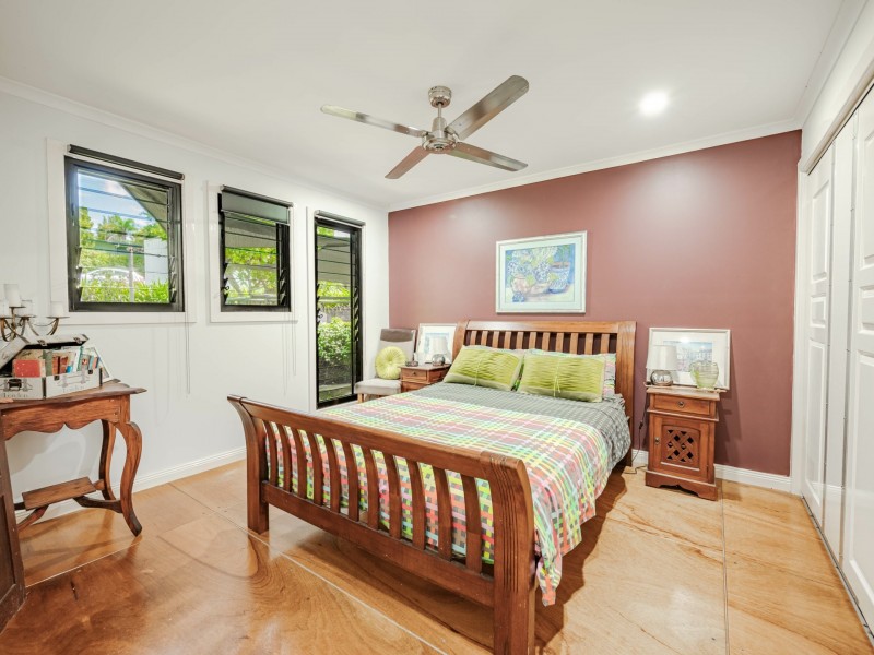 63 Wahine Drive, Russell Island QLD 4184