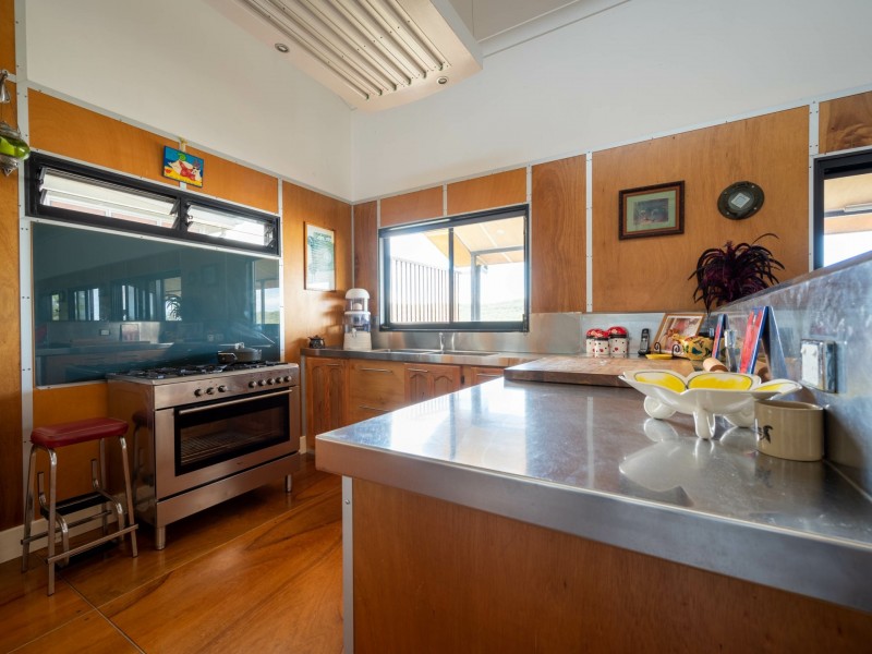 63 Wahine Drive, Russell Island QLD 4184
