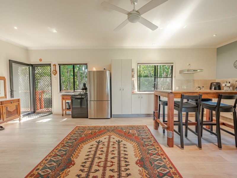 22 Orme Drive, Russell Island QLD 4184