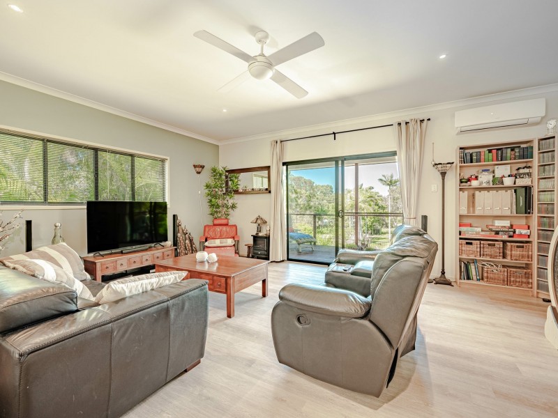22 Orme Drive, Russell Island QLD 4184