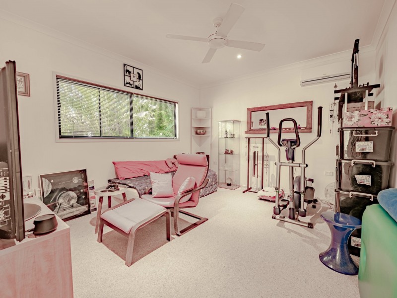 22 Orme Drive, Russell Island QLD 4184