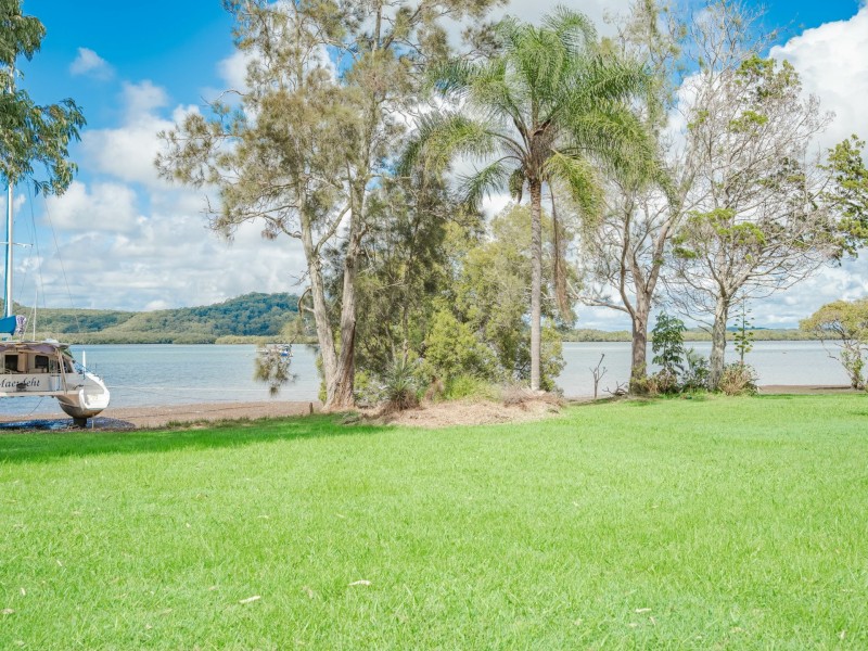 34 Emerson Street, Russell Island QLD 4184