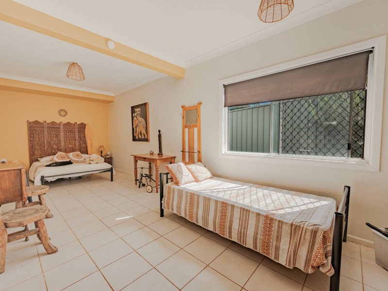 9 Dahlia Street, Russell Island QLD 4184