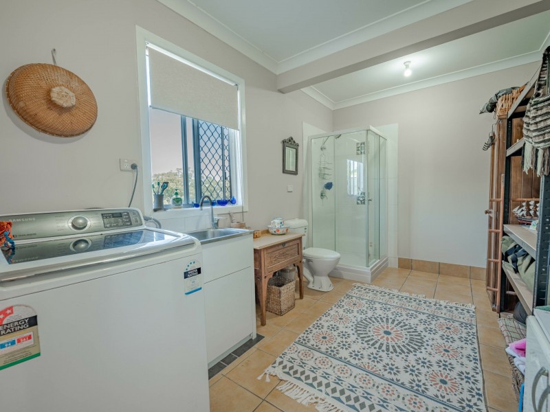 9 Dahlia Street, Russell Island QLD 4184