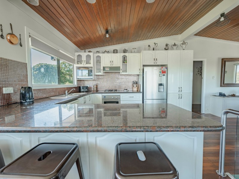 9 Dahlia Street, Russell Island QLD 4184