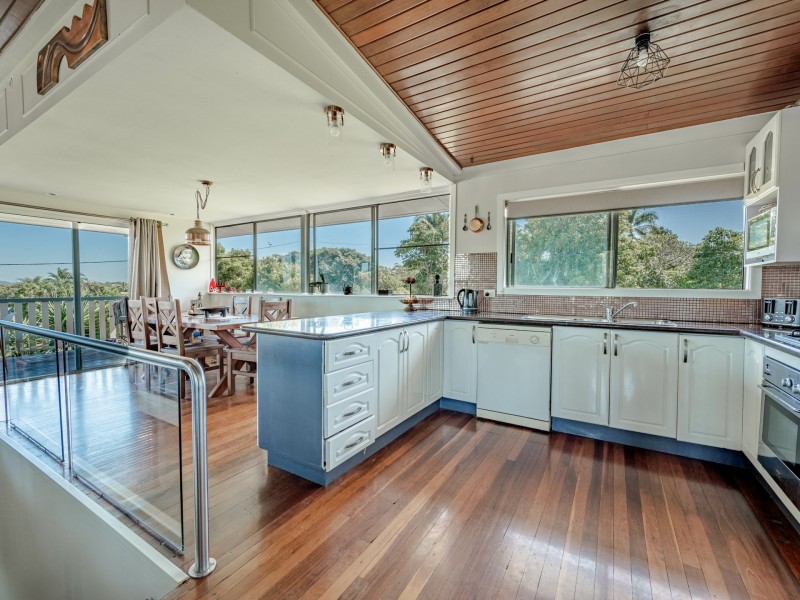 9 Dahlia Street, Russell Island QLD 4184