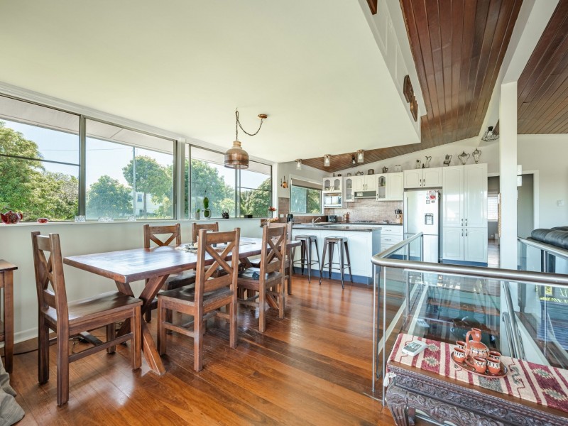 9 Dahlia Street, Russell Island QLD 4184