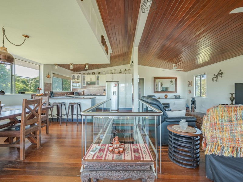 9 Dahlia Street, Russell Island QLD 4184