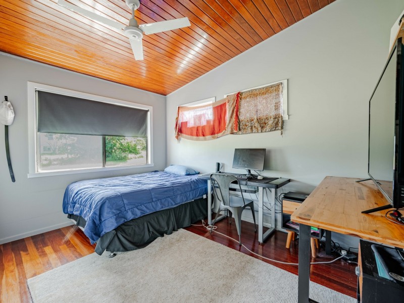 9 Dahlia Street, Russell Island QLD 4184