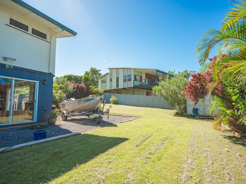 9 Dahlia Street, Russell Island QLD 4184