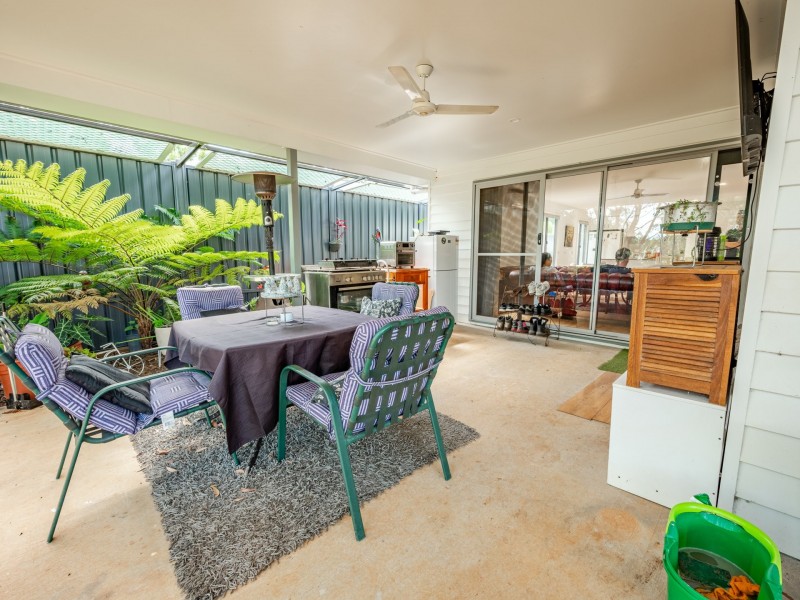 21 Lau St, Russell Island QLD 4184