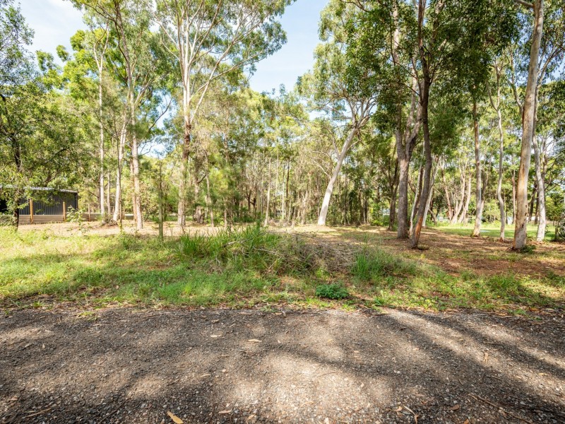 14-16 Coleus Street, Russell Island QLD 4184