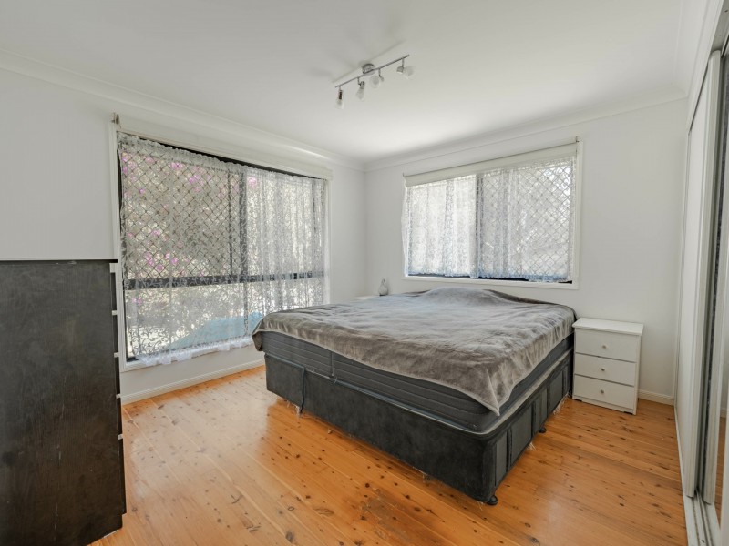 15 Borrows Street, Russell Island QLD 4184
