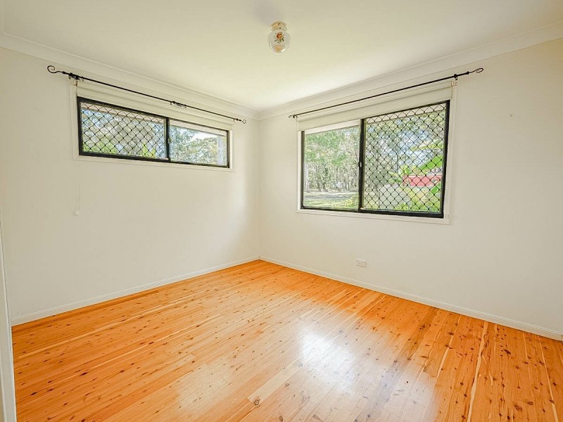 15 Borrows Street, Russell Island QLD 4184