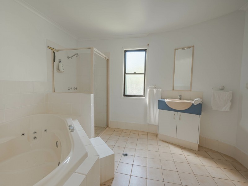 63-67 Taylor Street, Russell Island QLD 4184