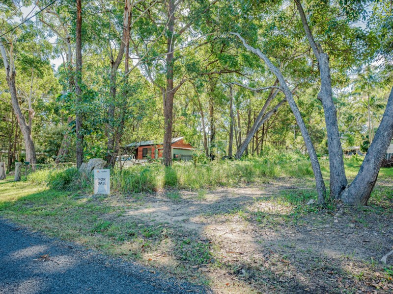 19 Heeterra Street, Russell Island QLD 4184