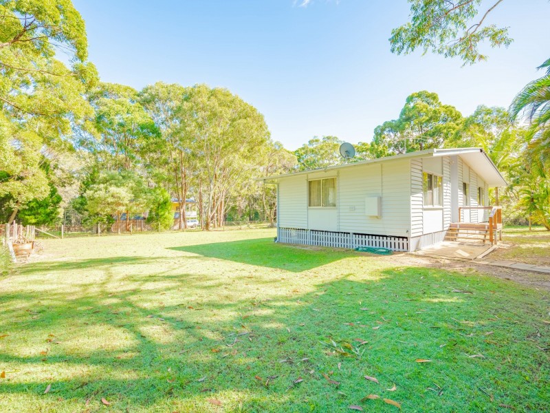 2-4 Kao Road, Russell Island QLD 4184