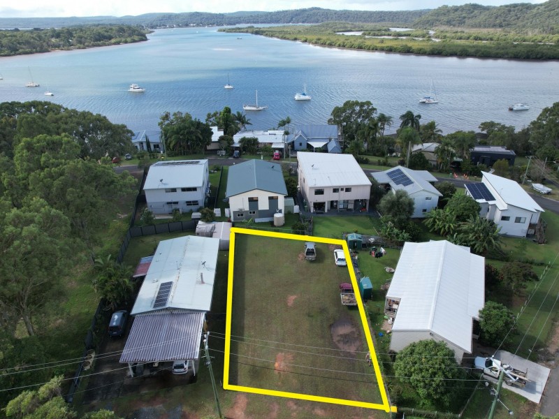 4 Ketch Street, Russell Island QLD 4184