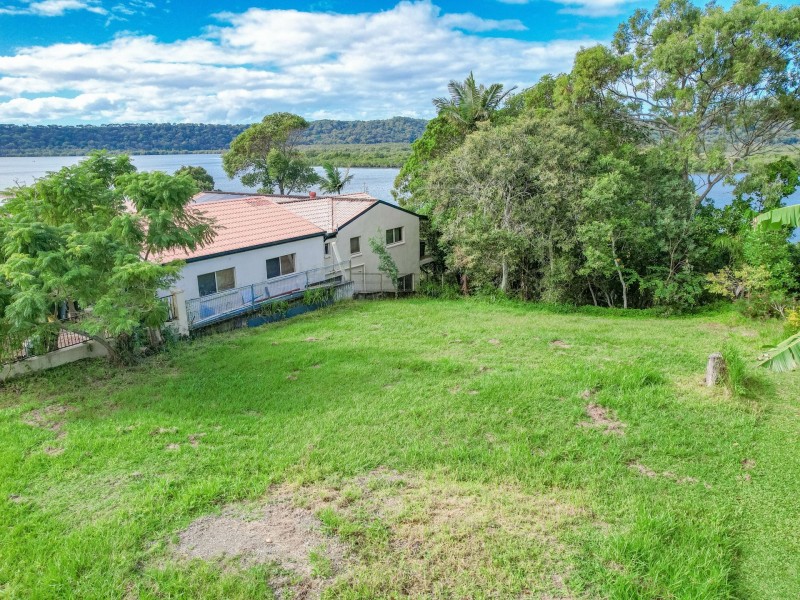 72 Oasis Drive, Russell Island QLD 4184