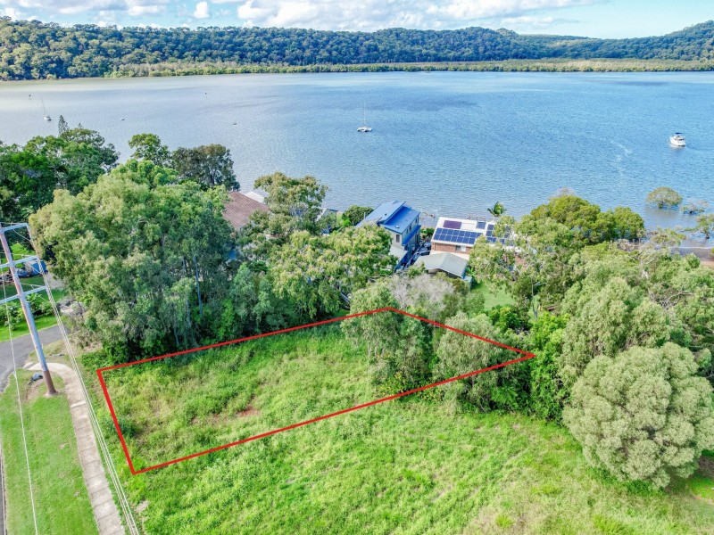 158 Canaipa Point Dve, Russell Island QLD 4184