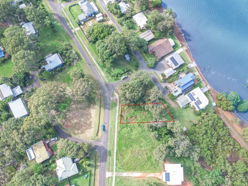 158 Canaipa Point Dve, Russell Island QLD 4184