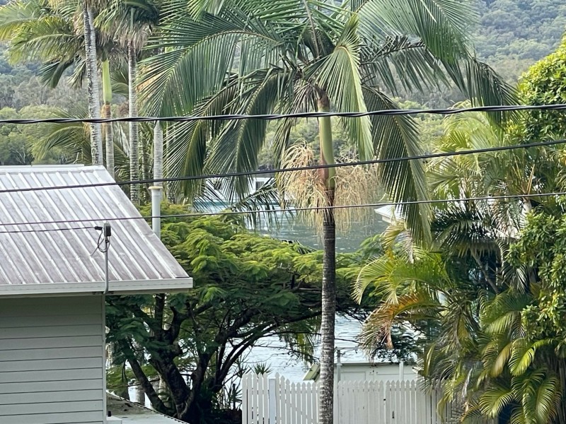 54 Wahine Drive, Russell Island QLD 4184