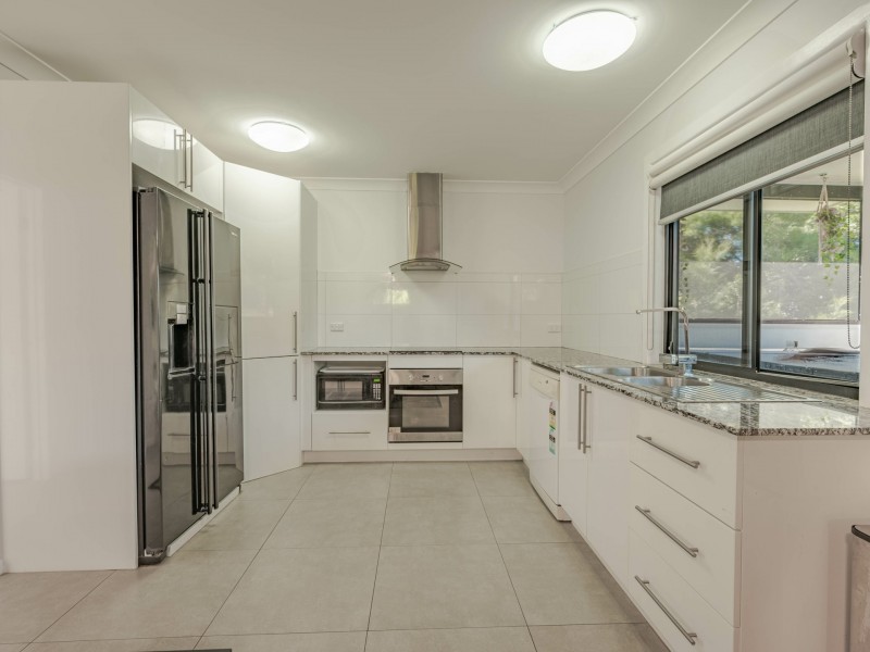 1 Gem Street, Russell Island QLD 4184