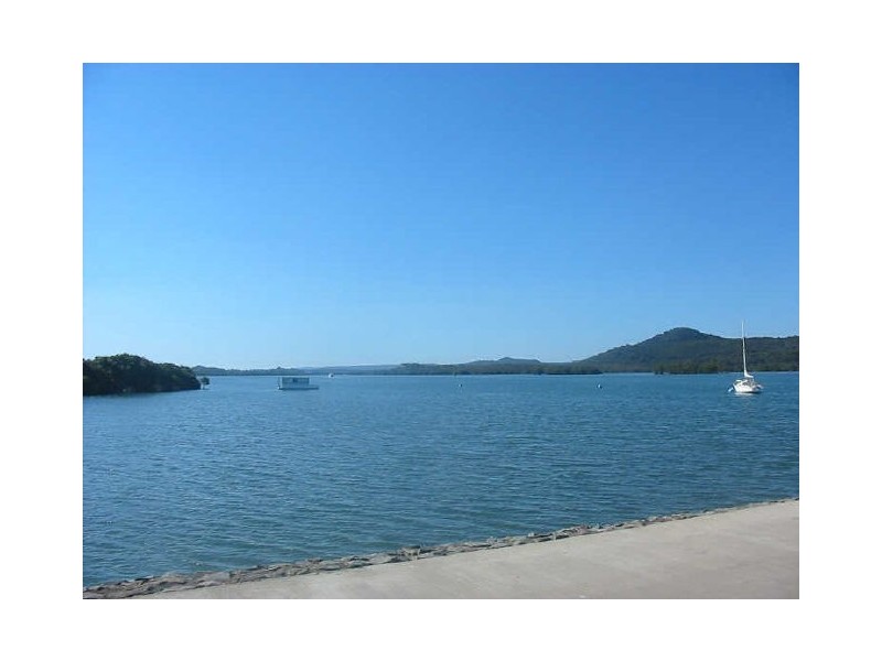 19 Hume Street, Russell Island QLD 4184