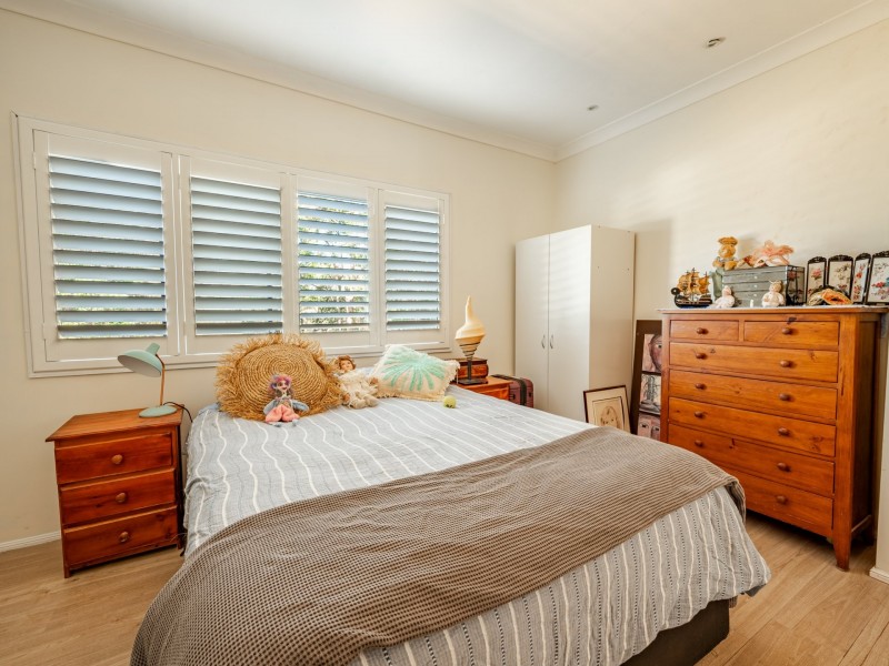 12 Harvey Street, Russell Island QLD 4184