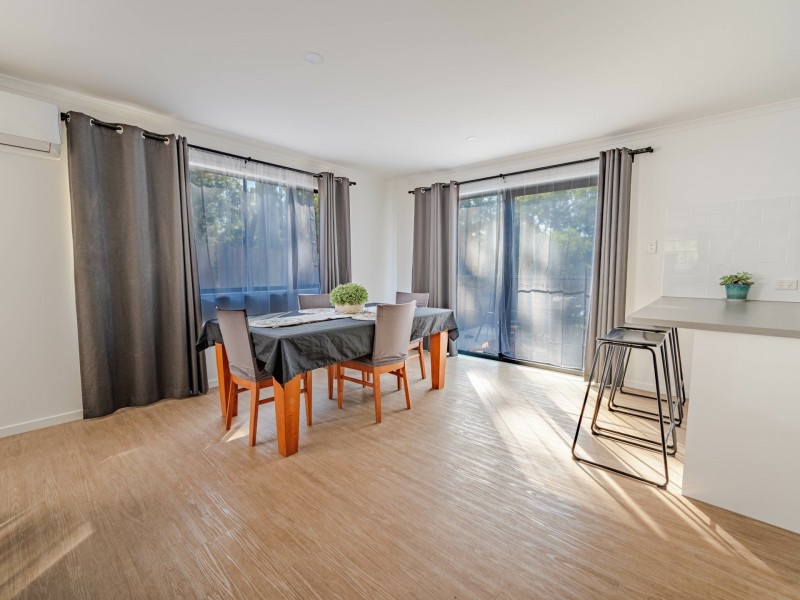 27 Shore Street, Russell Island QLD 4184