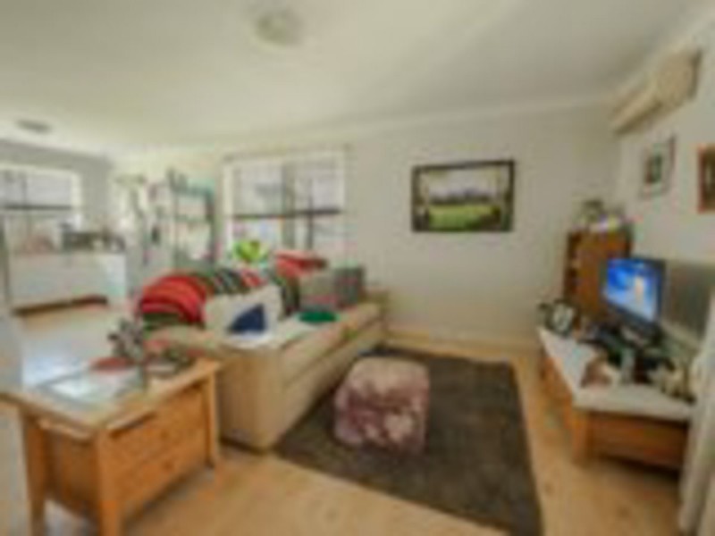 31 Jasper Street, Russell Island QLD 4184