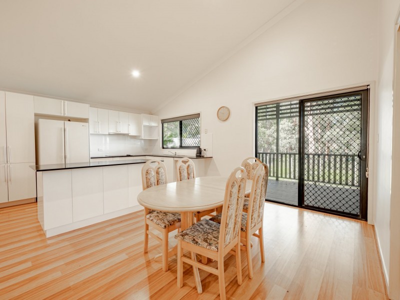 36 Angorra Street, Russell Island QLD 4184